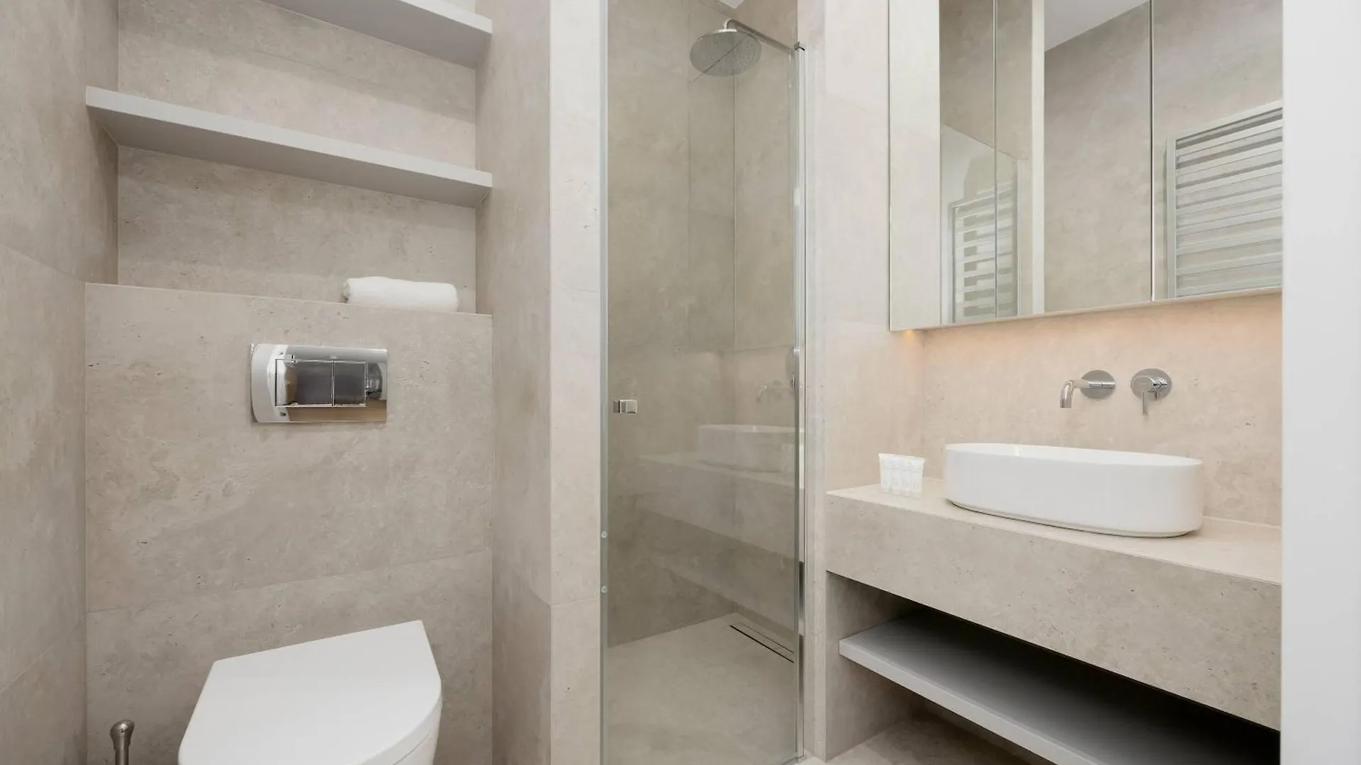 Exceptional Apartments For 6 People By Renters Prestige Varsó 0*,
