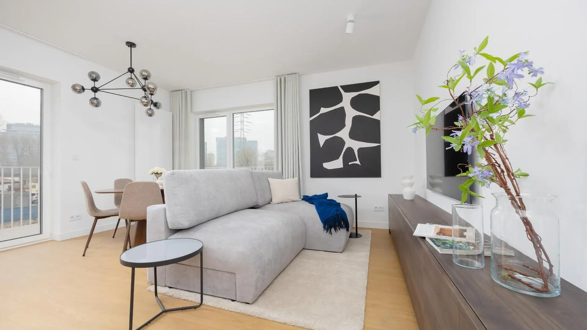 Exceptional Apartments For 6 People By Renters Prestige Varsó